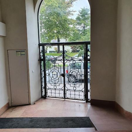 Appartement Cosy Au Calme Et En Centre Ville Aix-les-Bains Luaran gambar